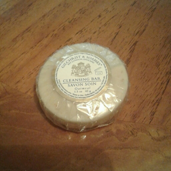 Gilchrist & Soames Fancy Soap Bundle FREE With $25 - Picture 2 of 5